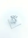 The new ring is a trendy and fashionable "Full Sky Star" ring with an exquisite design and an extremely dazzling opening details Picture
